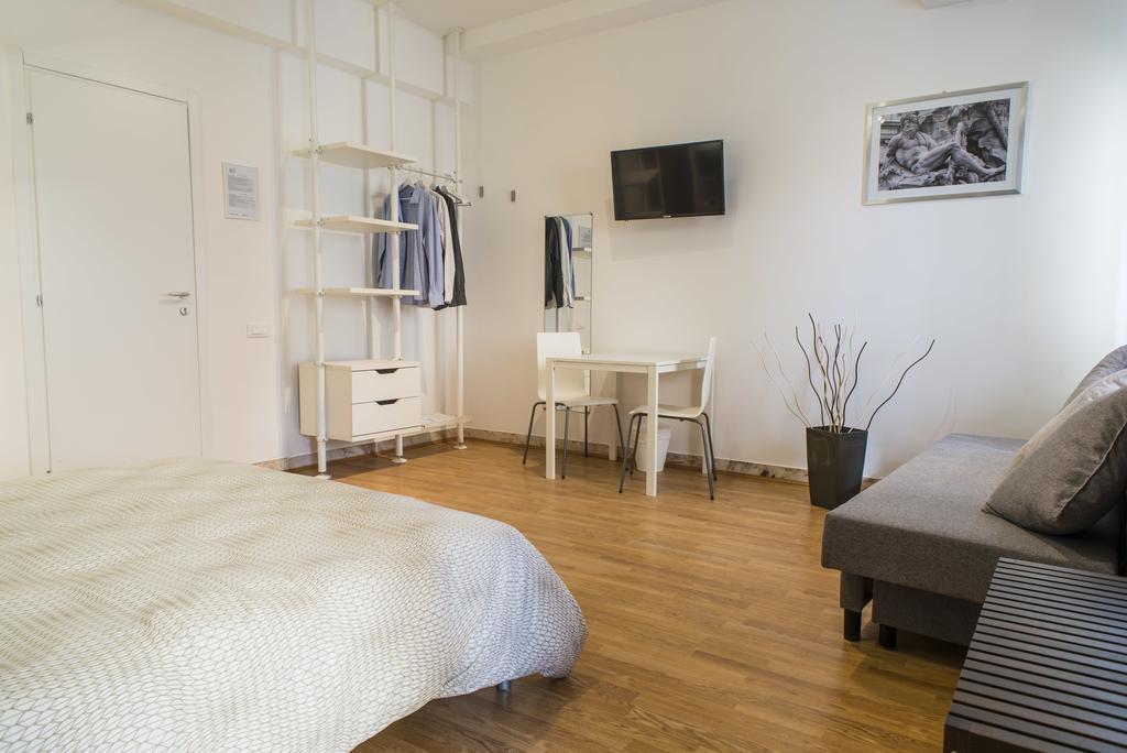 Mirabilia Urbis Roma Bed & Breakfast ภายนอก รูปภาพ