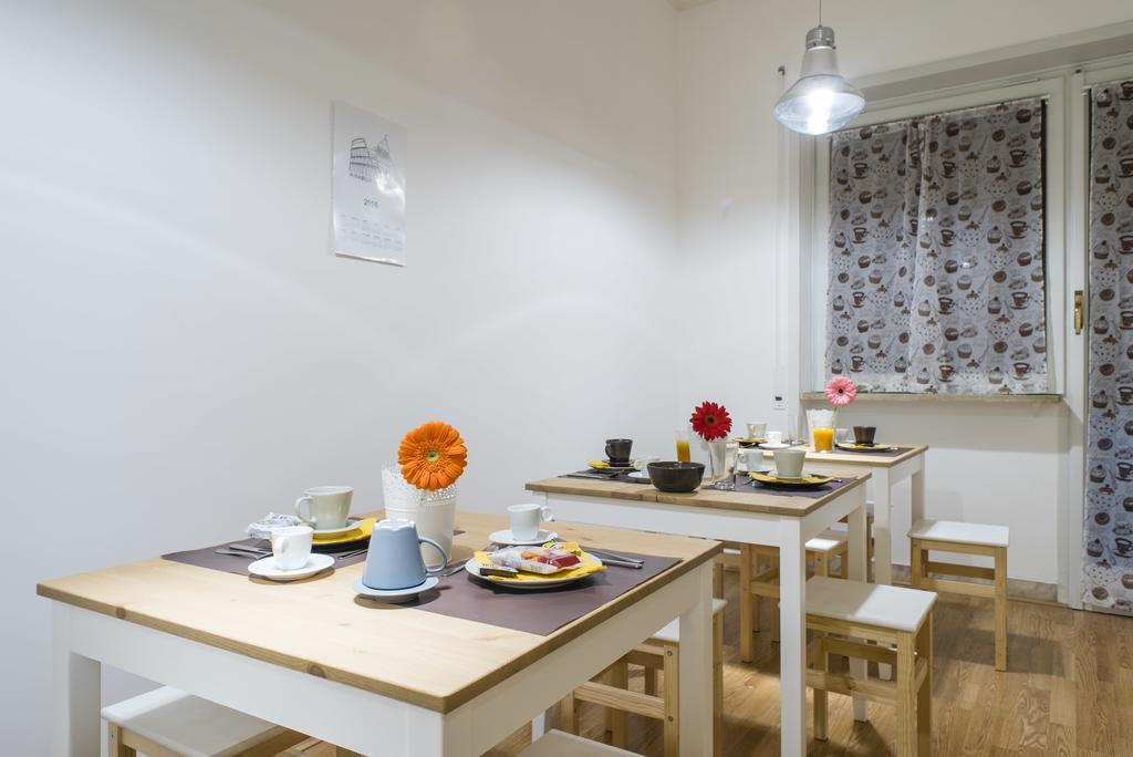 Mirabilia Urbis Roma Bed & Breakfast ภายนอก รูปภาพ